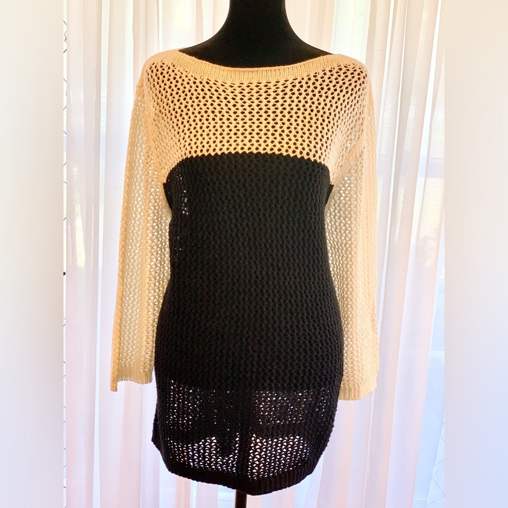 Woman’s top
